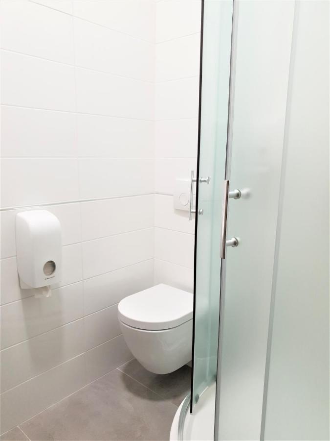 Smart Hostel Slavonski Brod Exterior photo